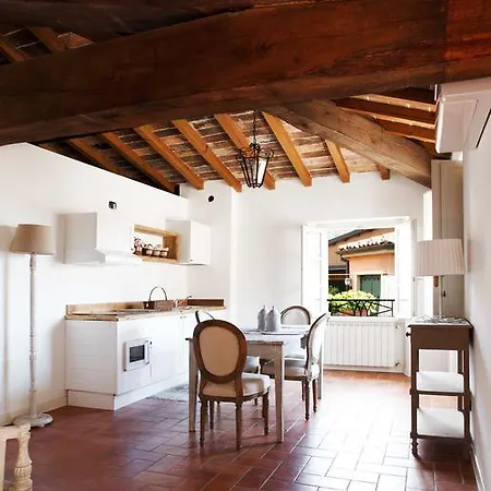 L'altana House Apartmán *