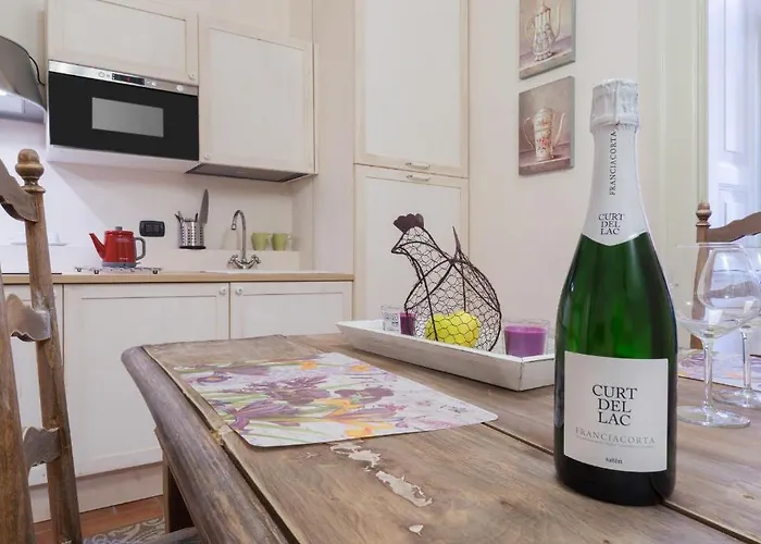 阿尔塔纳城市之家公寓